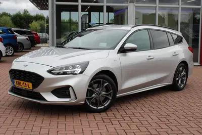 Ford Focus 1.0 EcoBoost 125pk ST Line Business Wagon uit 2021