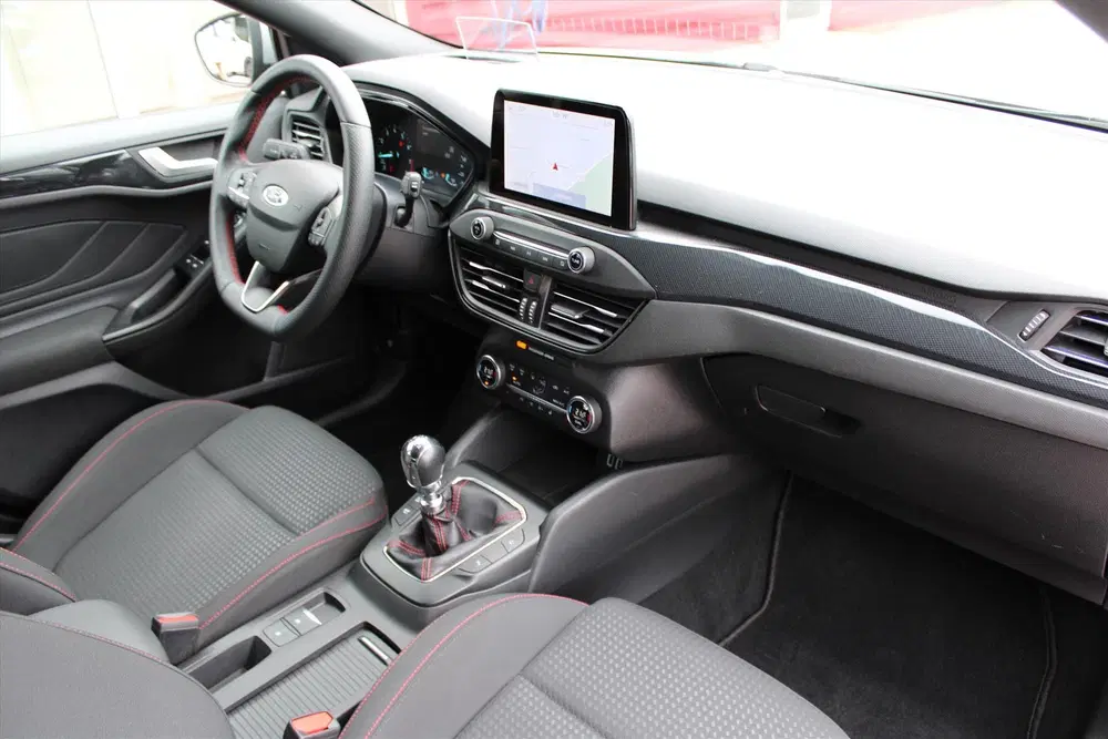 Ford Focus 1.0 EcoBoost 125pk ST Line Business Wagon uit 2021, foto 19
