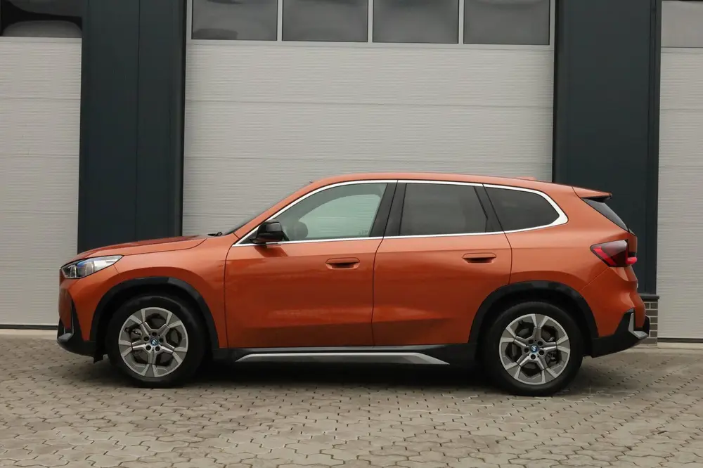 BMW iX1 XDrive30 Launch Edition 67 kWh Keyless Dri uit 2023, foto 6