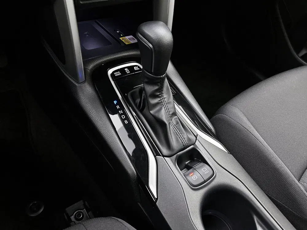 Toyota Corolla Cross Hybrid 140 Style uit 2025, foto 13