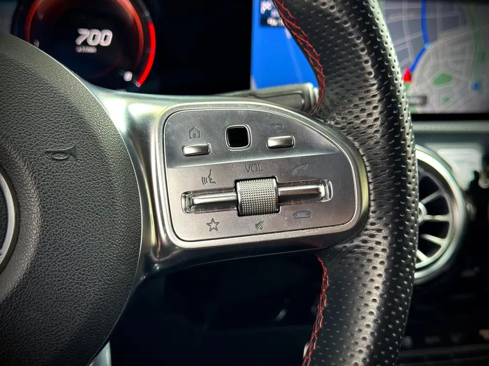 Mercedes-Benz CLA 220 AMG AUTOMAAT uit 2019, foto 19