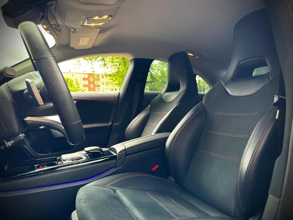 Mercedes-Benz CLA 220 AMG AUTOMAAT uit 2019, foto 6