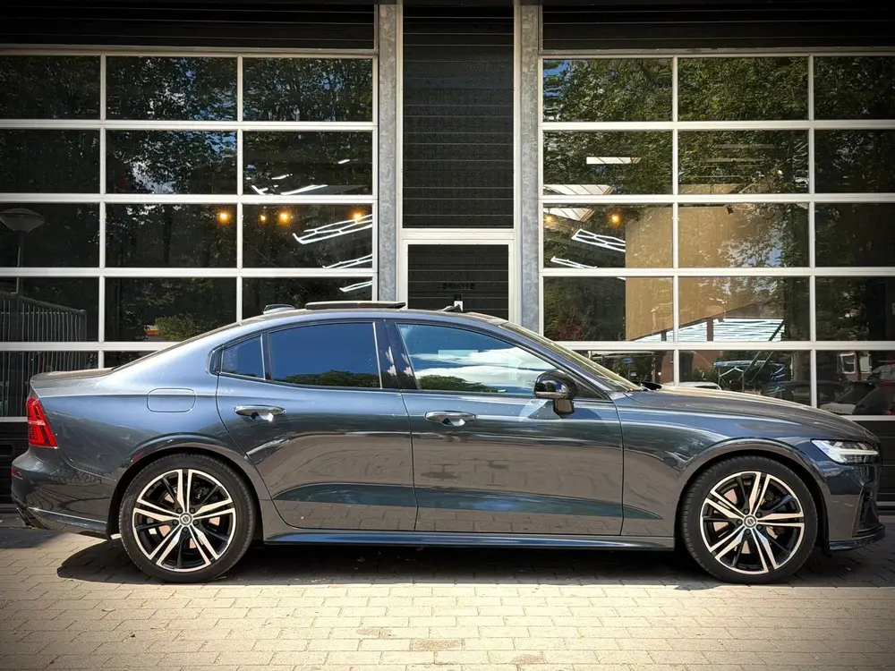 Volvo S60 2.0 T8 AWD Polestar Engineered uit 2020, foto 3