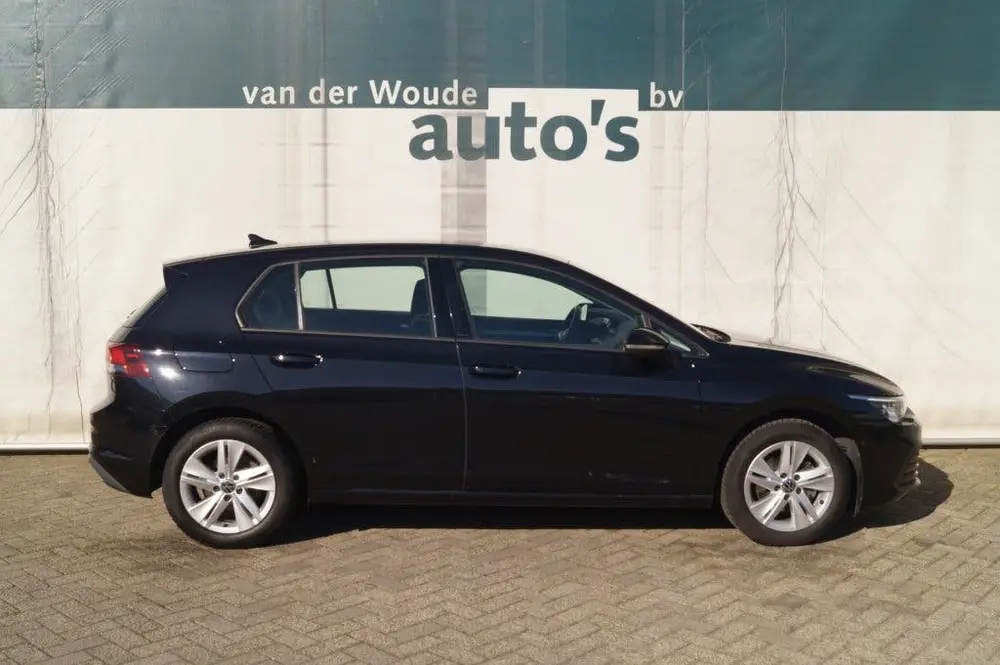 Volkswagen Golf 1.5 TSI 130pk Life Business -LED-NAVI-ECC-PD uit 2021, foto 2