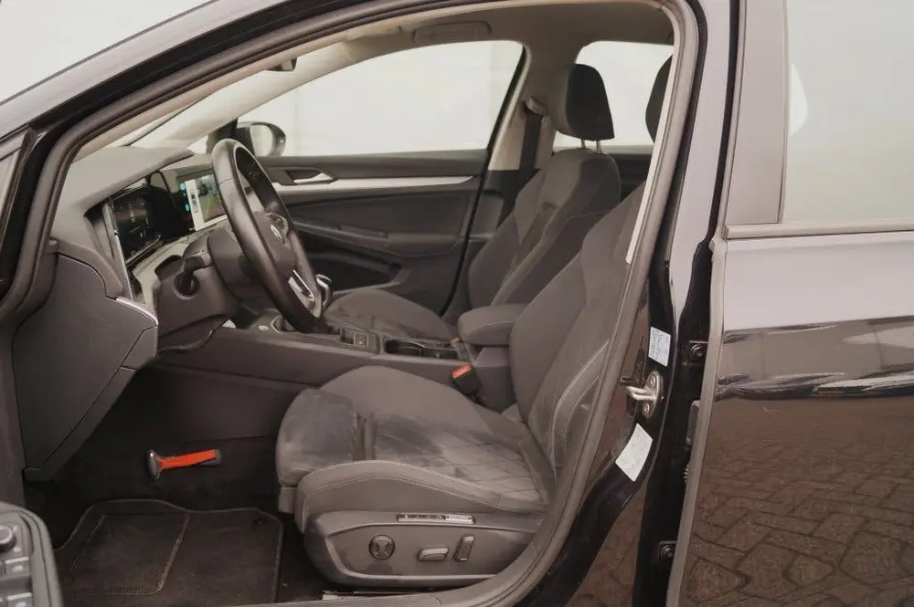 Volkswagen Golf 1.5 TSI 130pk Life Business -LED-NAVI-ECC-PD uit 2021, foto 6