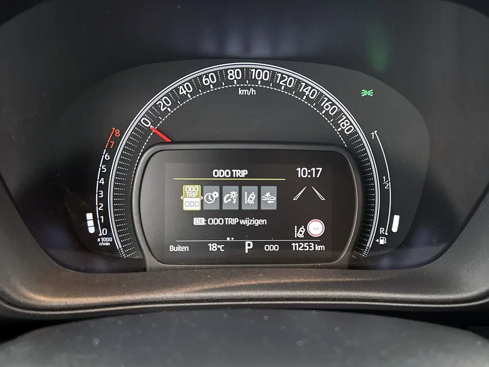 Toyota Aygo X 1.0 VVT-i S-CVT Envy uit 2022, foto 5