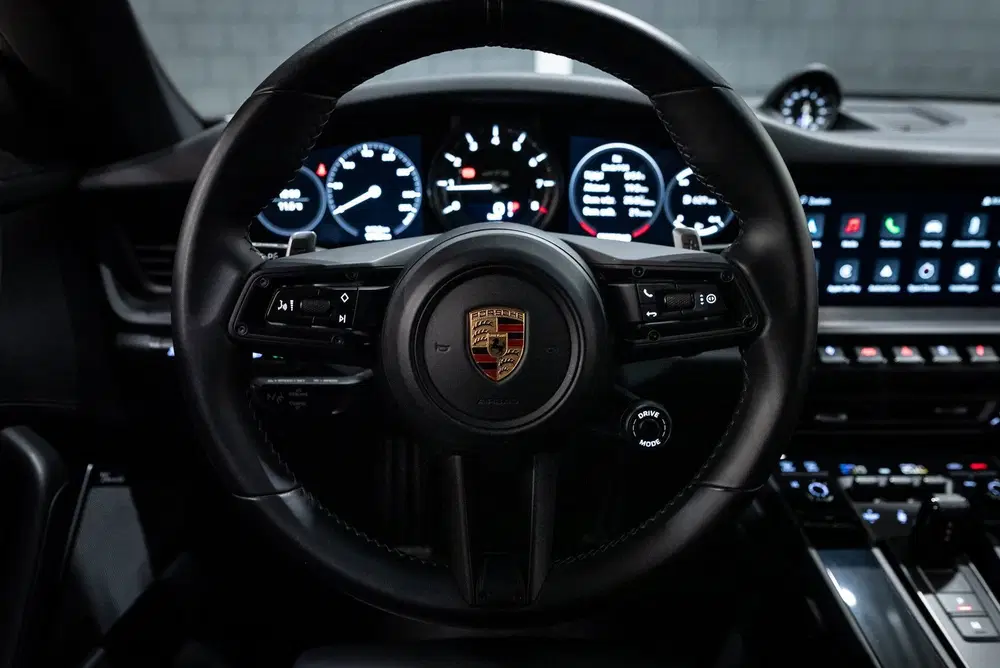 Porsche 911 992 Carrera GTS uit 2022, foto 16