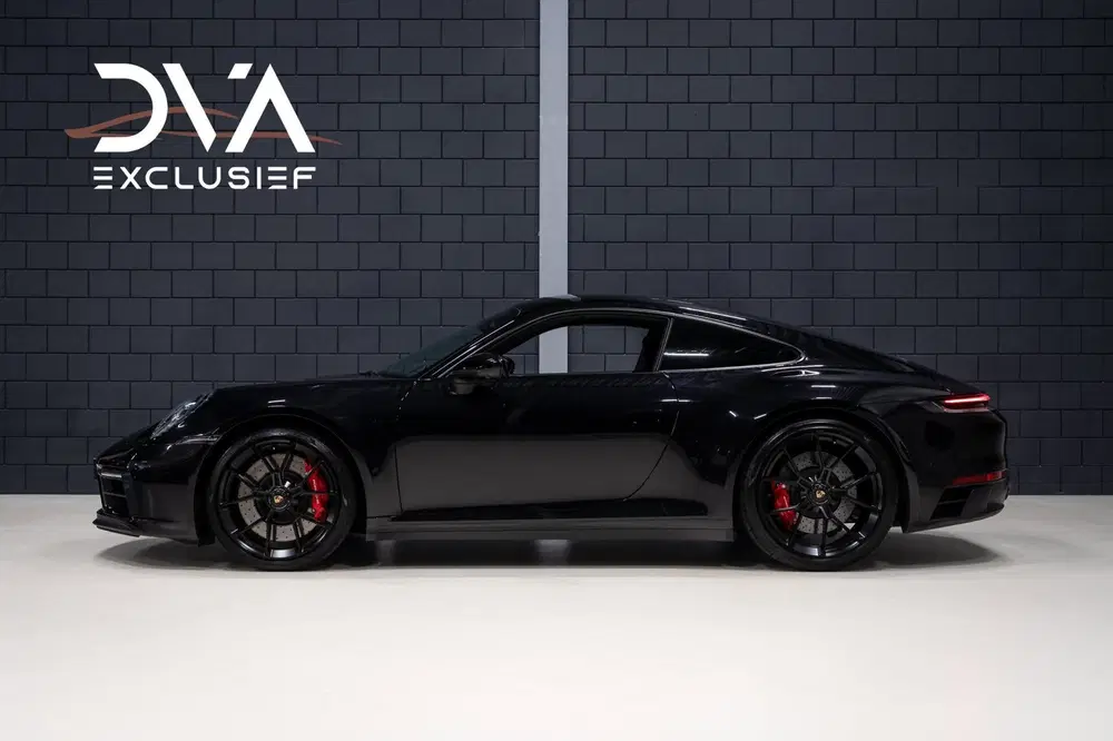 Porsche 911 992 Carrera GTS uit 2022, foto 3