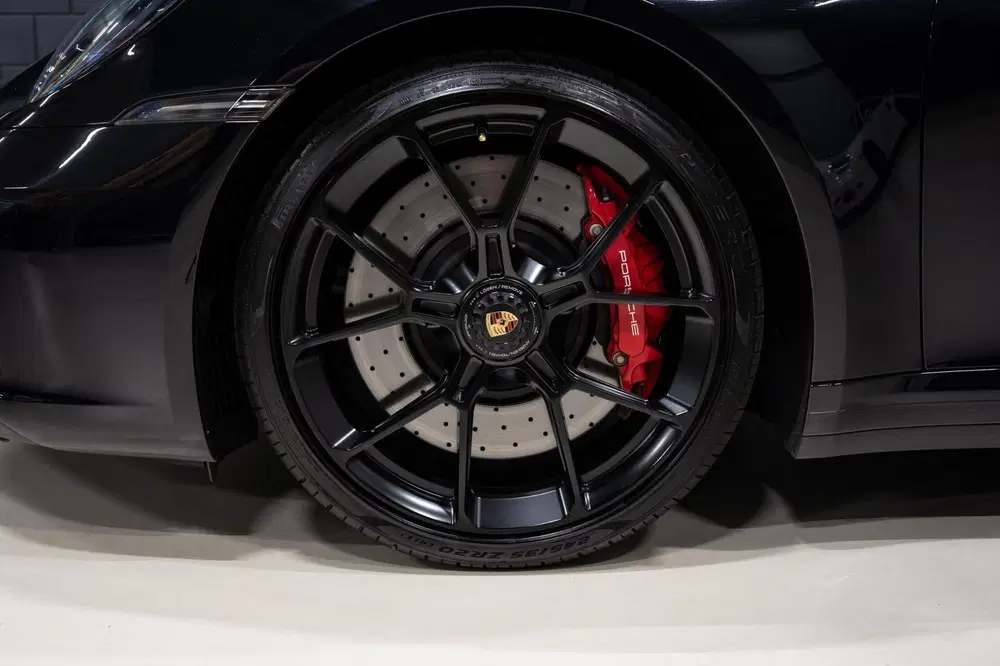 Porsche 911 992 Carrera GTS uit 2022, foto 5
