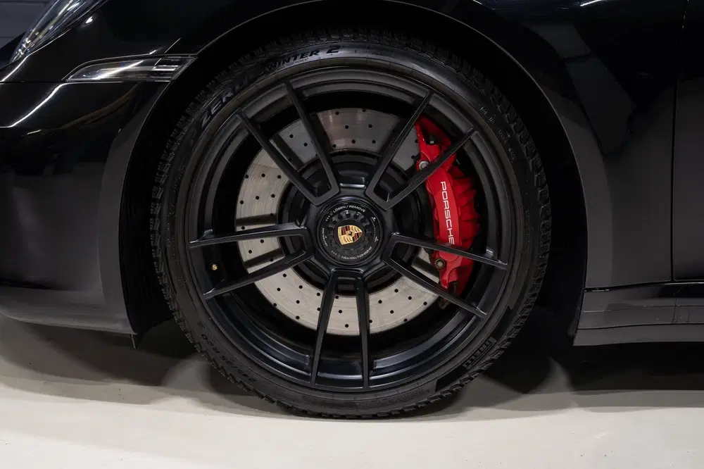 Porsche 911 992 Carrera GTS uit 2022, foto 7
