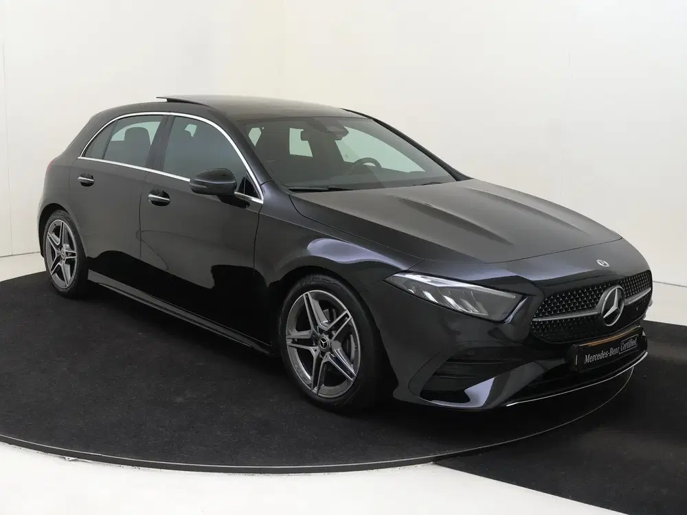Mercedes-Benz A-Klasse 180 AMG Line Premium uit 2024, foto 2