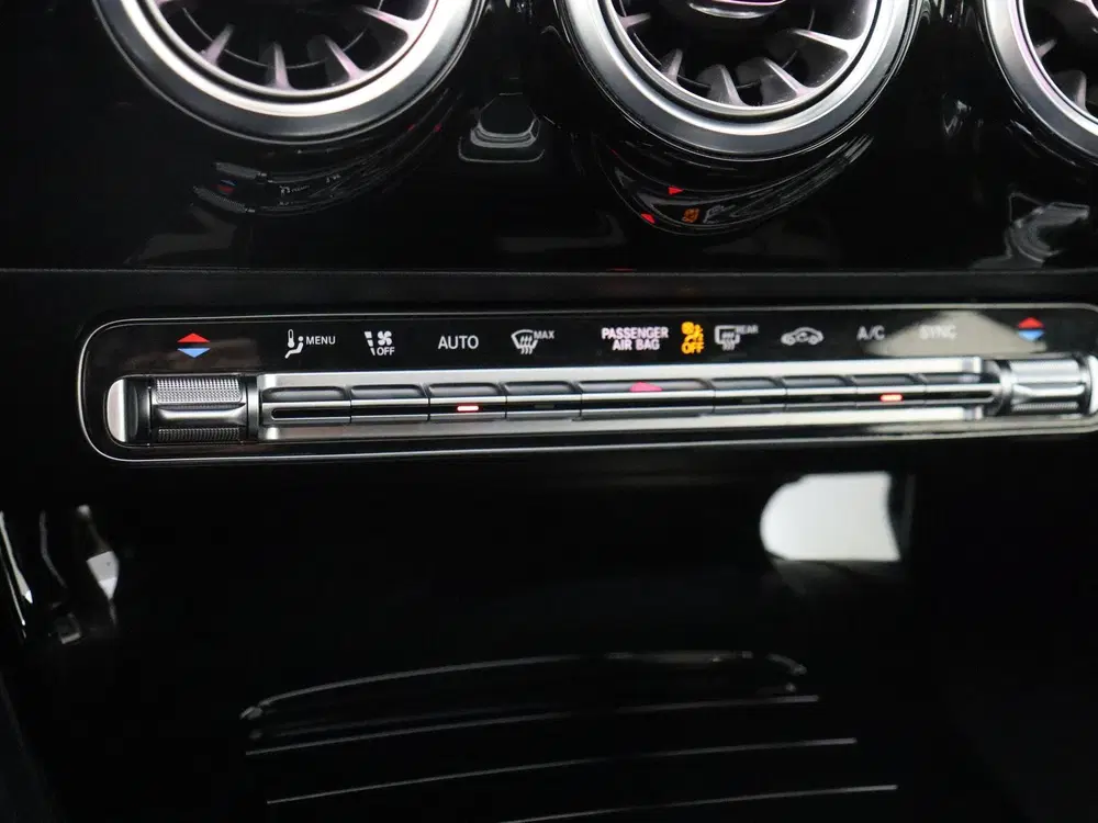 Mercedes-Benz A-Klasse 180 AMG Line Premium uit 2024, foto 20