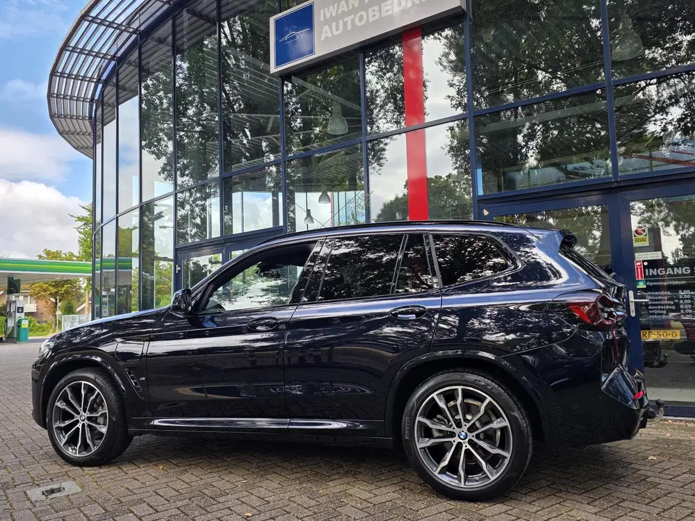 BMW X3 Cl uit 2022, foto 4