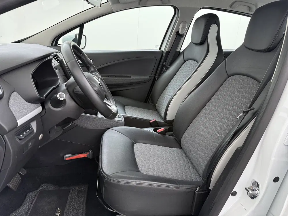 Renault ZOE R135 Zen *52kWh* Warmtepomp Eigen Accu Nav uit 2020, foto 10
