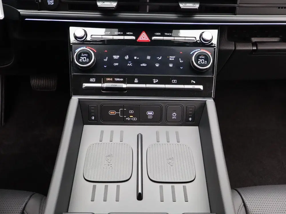 Hyundai SANTA FE 1.6 T-GDI PHEV Black Line 4WD 6p uit 2026, foto 10