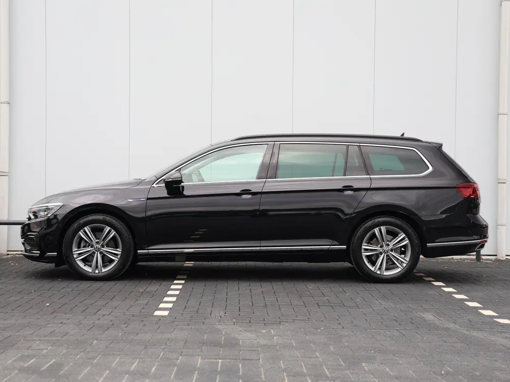Volkswagen Passat Variant 1.4 TSI GTE Business 218pk DSG | L uit 2020, foto 11
