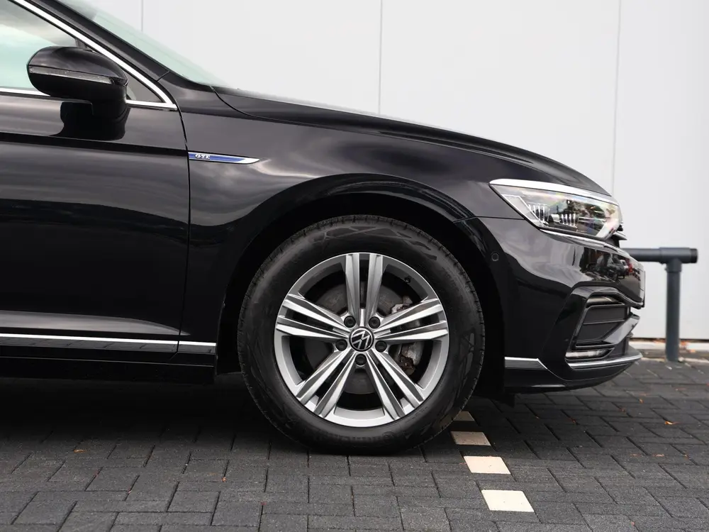 Volkswagen Passat Variant 1.4 TSI GTE Business 218pk DSG | L uit 2020, foto 14