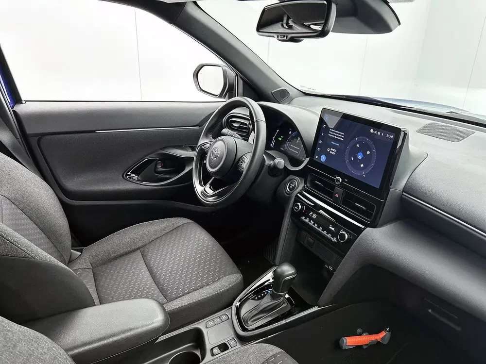 Toyota Yaris Cross 1.5 Hybrid 115 First Edition uit 2025, foto 6
