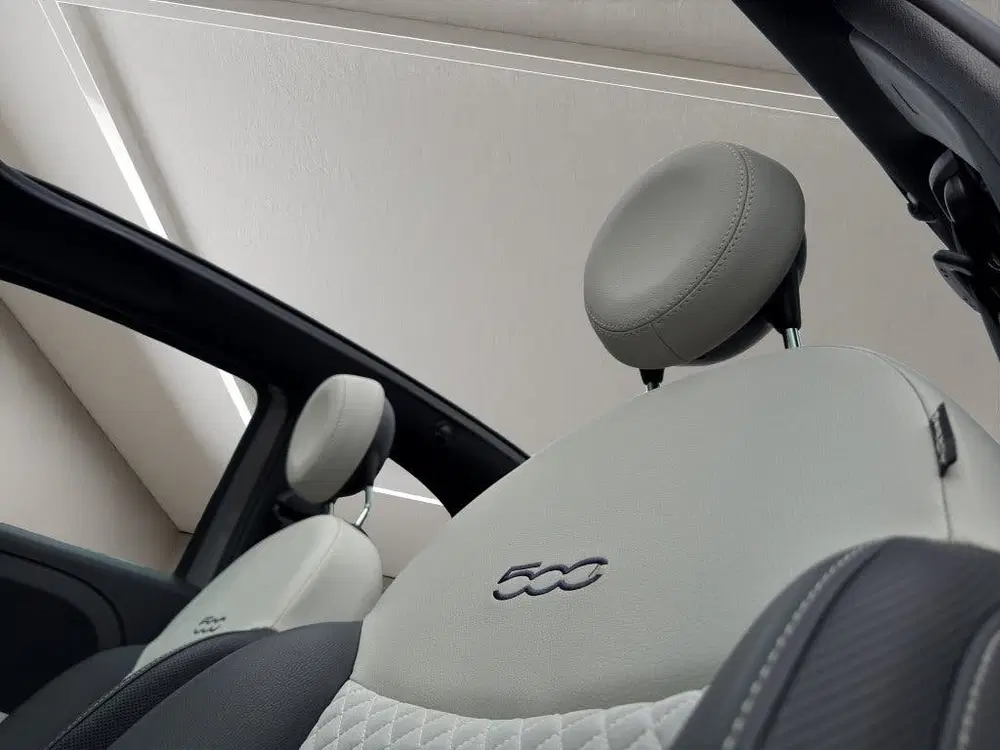 Fiat 500C 1.0 Hybrid Dolcevita 2022 GRIJS uit 2022, foto 4