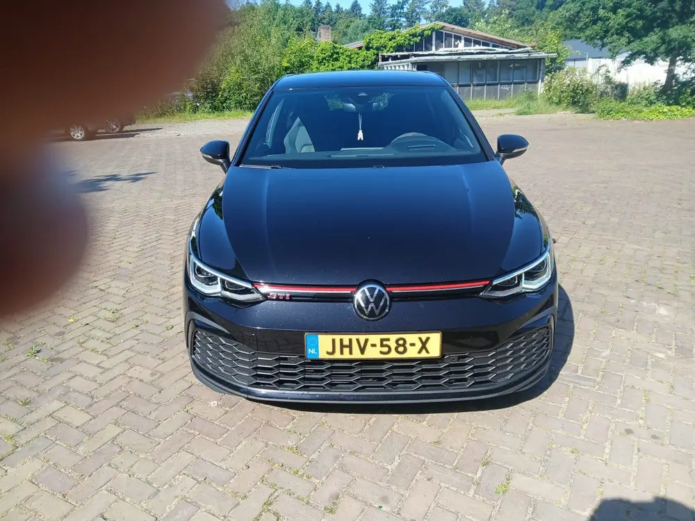 Volkswagen Golf 2.0 TSI 245pk 7-DSG 2021 Zwart uit 2021
