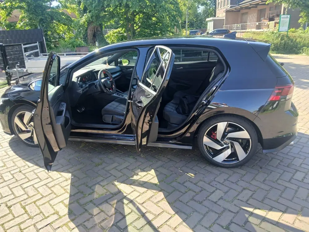 Volkswagen Golf 2.0 TSI 245pk 7-DSG 2021 Zwart uit 2021, foto 7