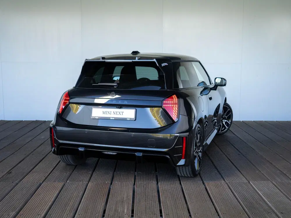 Mini John Cooper Works Cooper E John Cooper Works XL-Pakket SoH 9 uit 2024, foto 2