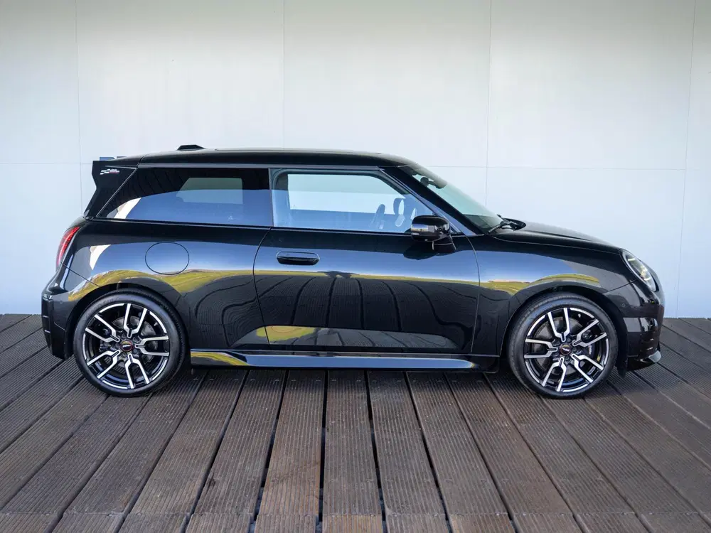 Mini John Cooper Works Cooper E John Cooper Works XL-Pakket SoH 9 uit 2024, foto 7