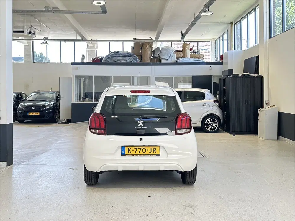 Peugeot 108 1.0 e-VTi Active uit 2021, foto 4