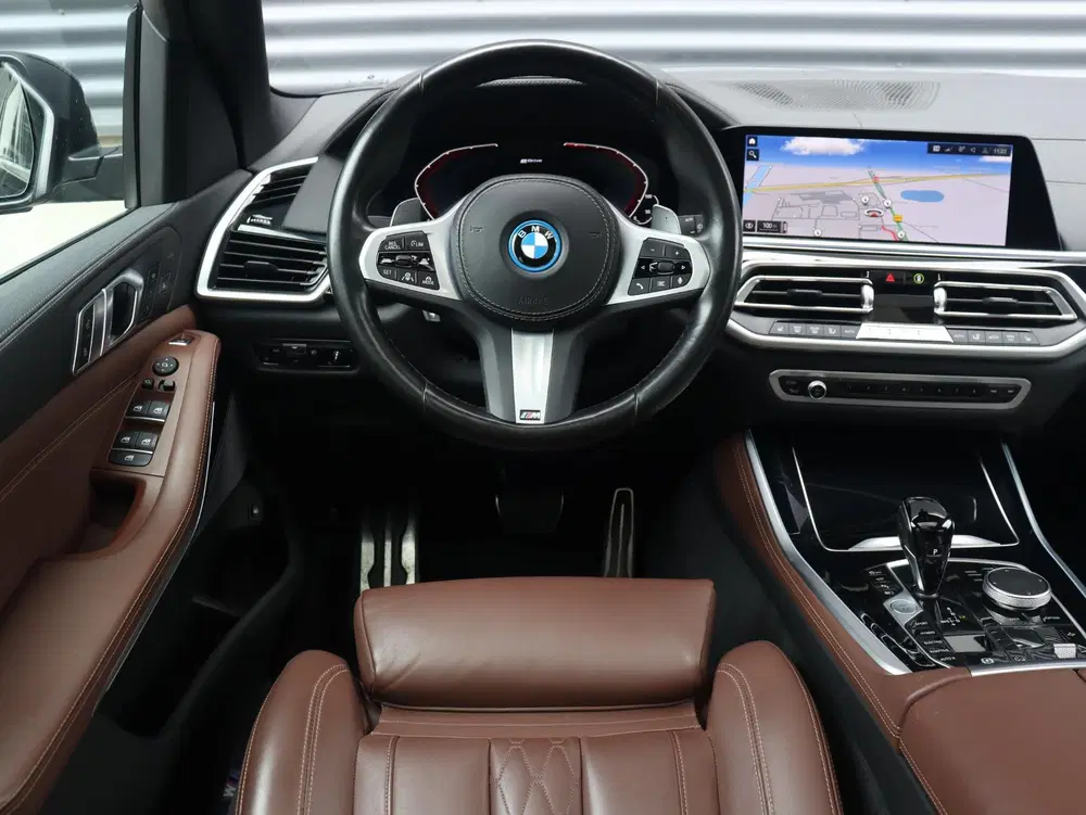 BMW X5 xDrive45e uit 2022, foto 10