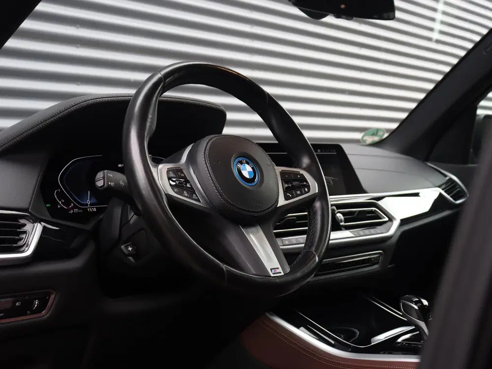 BMW X5 xDrive45e uit 2022, foto 17