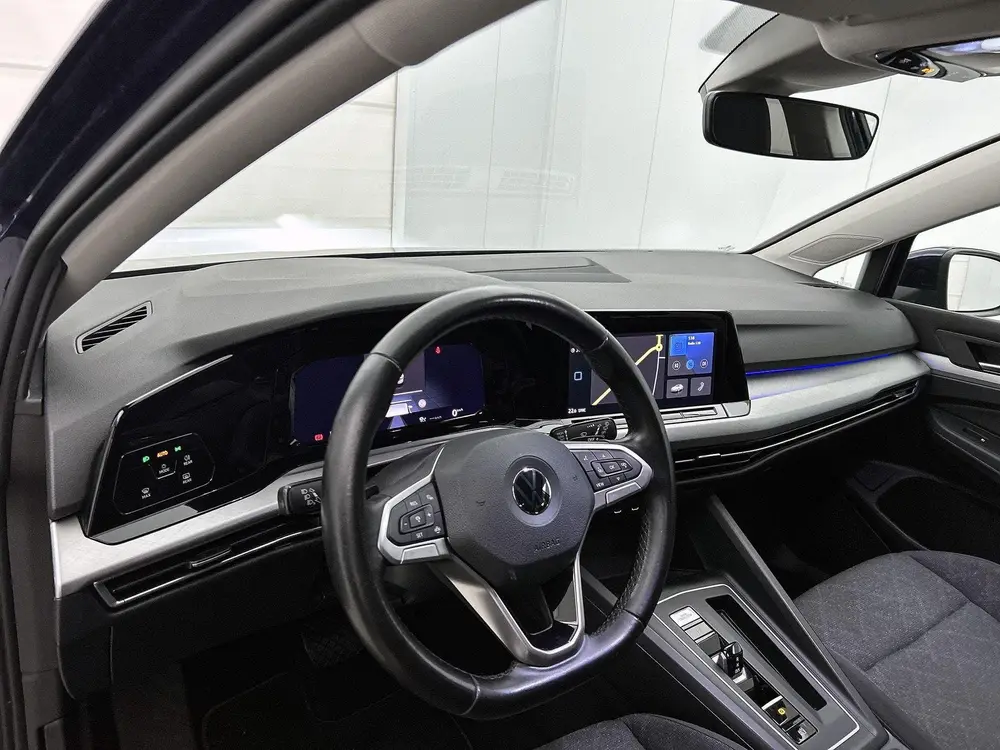 Volkswagen Golf 1.5 eTSI Style | 150 PK | Automaat | Apple C uit 2021, foto 17