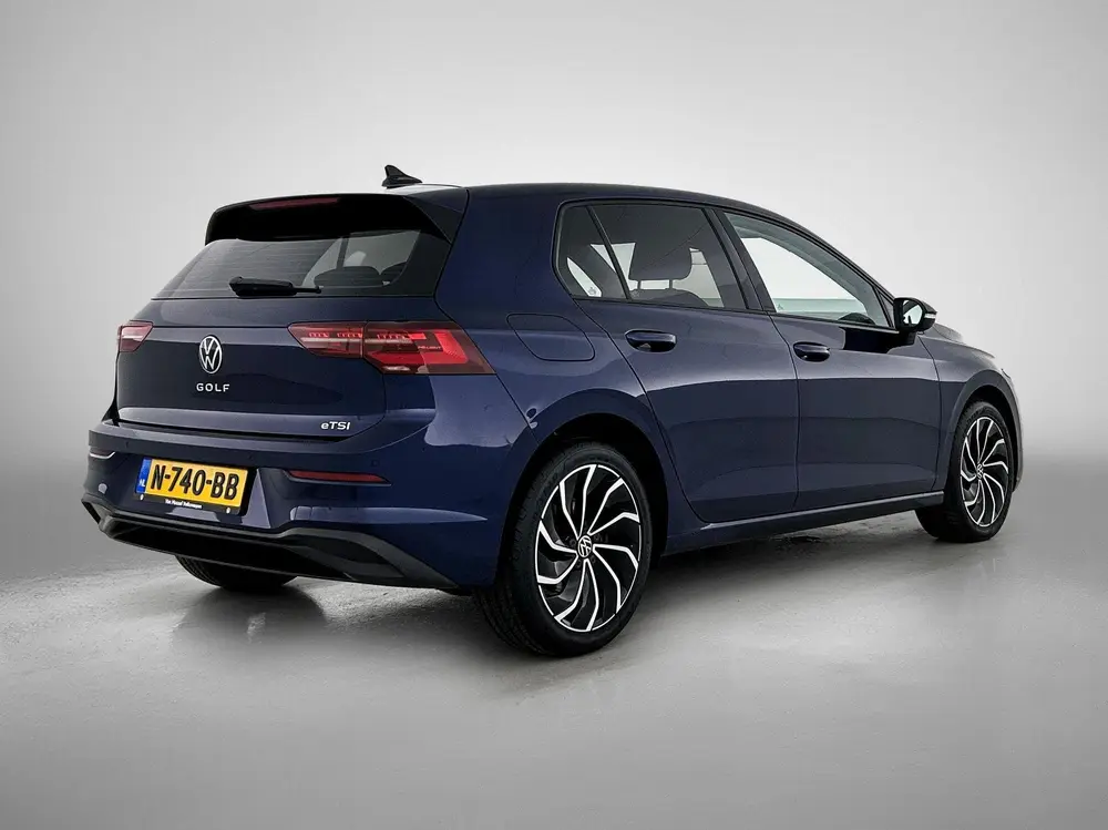 Volkswagen Golf 1.5 eTSI Style | 150 PK | Automaat | Apple C uit 2021, foto 4