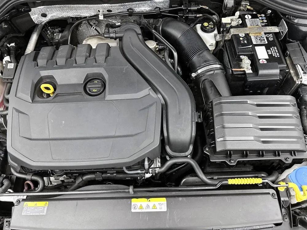 Volkswagen Golf 1.5 eTSI Style | 150 PK | Automaat | Apple C uit 2021, foto 9