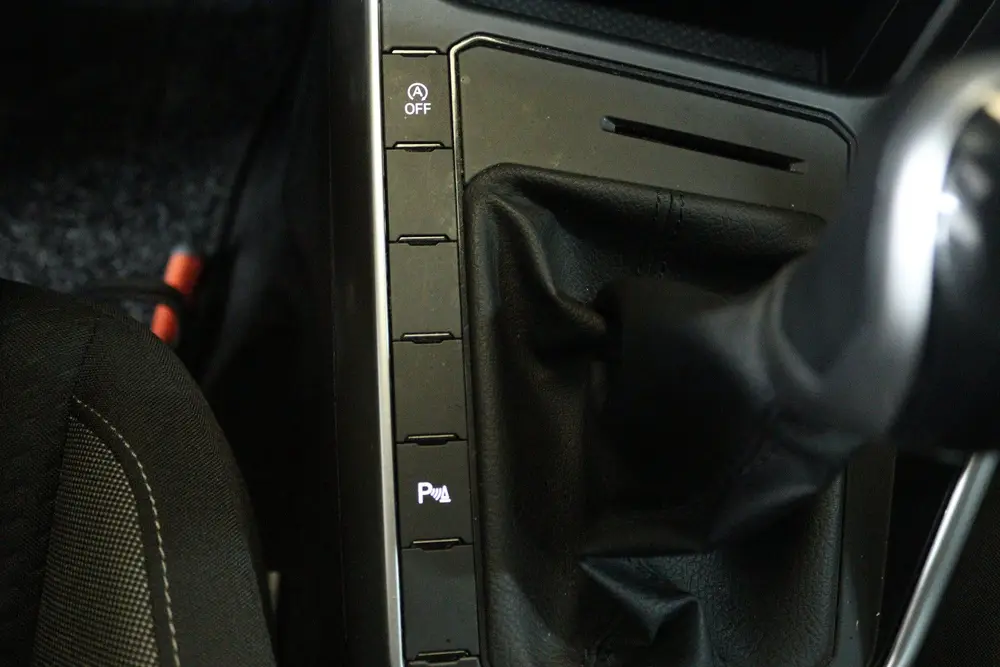 Volkswagen Polo 1.0 TSI Life (CARPLAY, PARKEERSENSOREN, CRUI uit 2021, foto 6