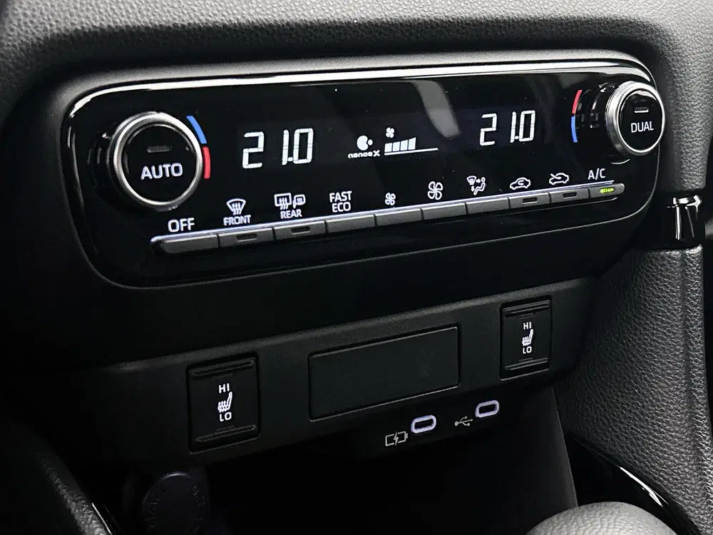 Toyota Yaris 1.5 Hybrid 130 Executive uit 2024, foto 11