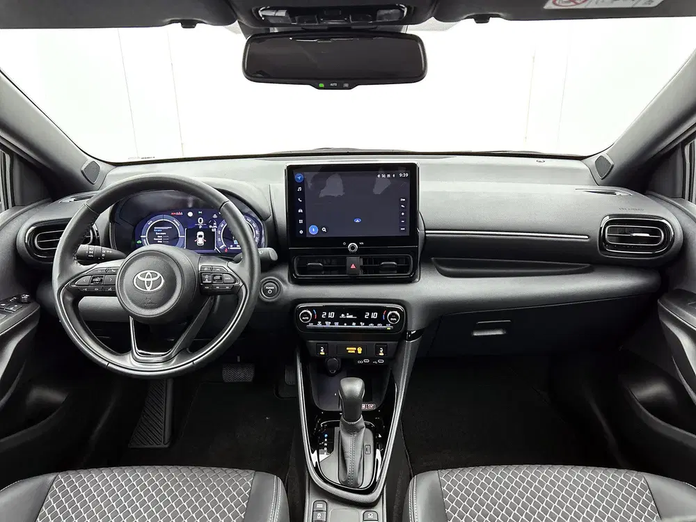 Toyota Yaris 1.5 Hybrid 130 Executive uit 2024, foto 4