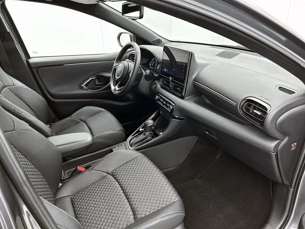 Toyota Yaris 1.5 Hybrid 130 Executive uit 2024, foto 6