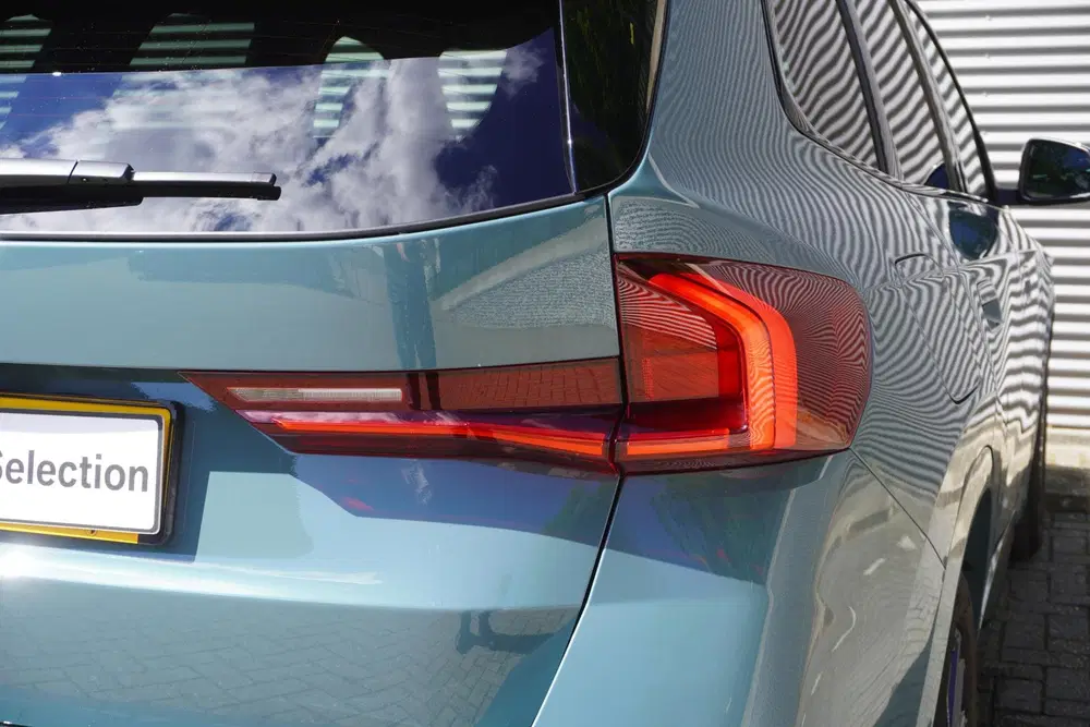 BMW iX1 eDrive20 uit 2026, foto 18