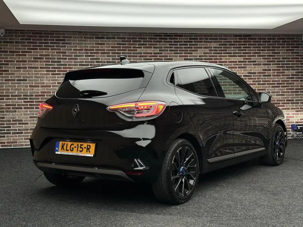 Renault Clio 1.6 E-Tech Full Hybrid 145 esprit Alpine uit 2024, foto 2