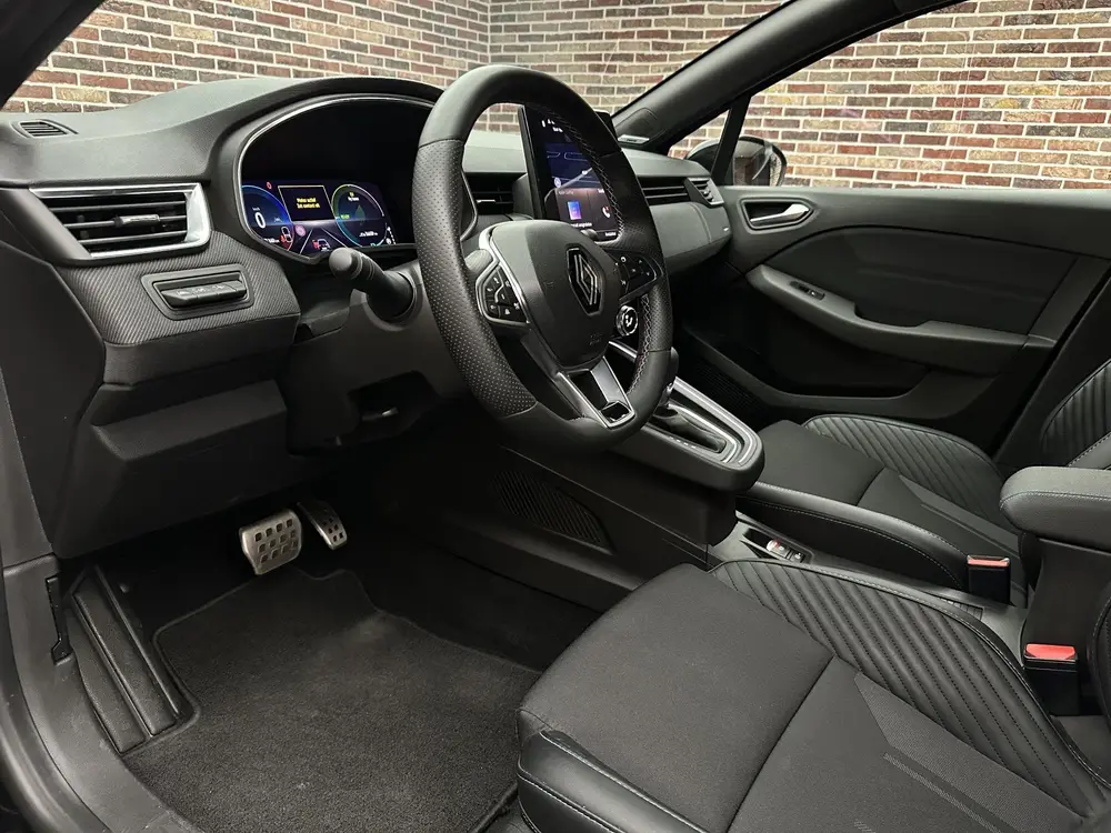 Renault Clio 1.6 E-Tech Full Hybrid 145 esprit Alpine uit 2024, foto 3