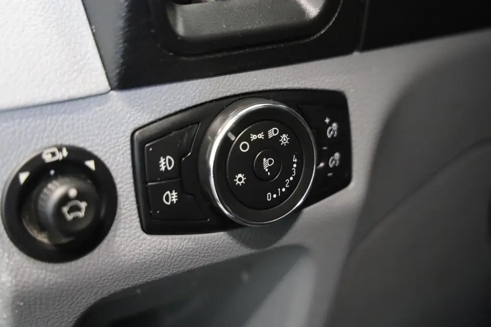 Ford Transit 350 2.0 TDCI L4/H3 170PK GRIJS Limited RWD CAME uit 2019, foto 8