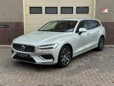 Volvo V60 2.0 T8 Twin Engine AWD Inscription ACC Dod uit 2020