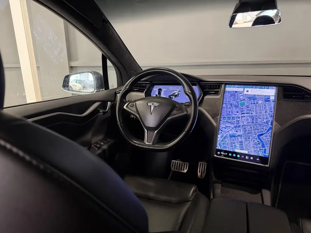 Tesla Model X Performance Ludicrous uit 2020, foto 13
