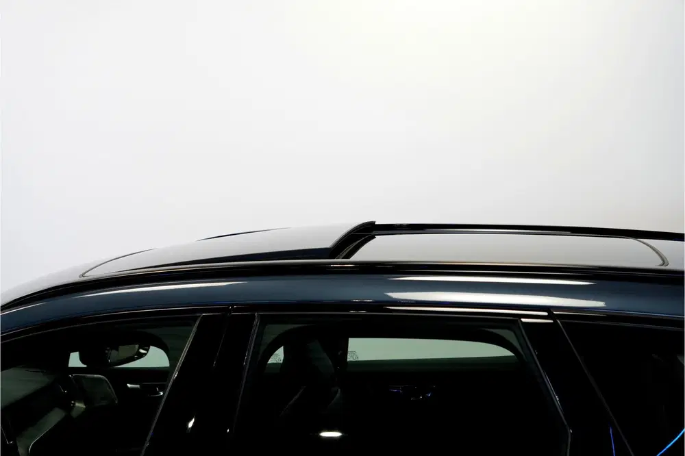 Volvo XC60 2.0 T8 AWD 335kW uit 2022, foto 15