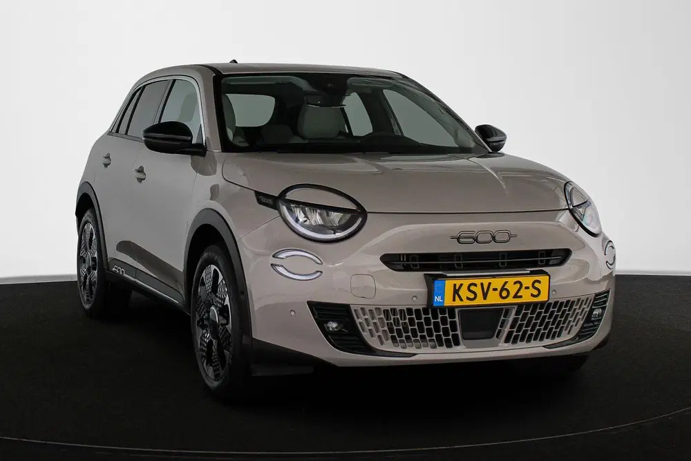Fiat 600 1.2 Hybrid La Prima Leder Stoelverwarming uit 2025, foto 2