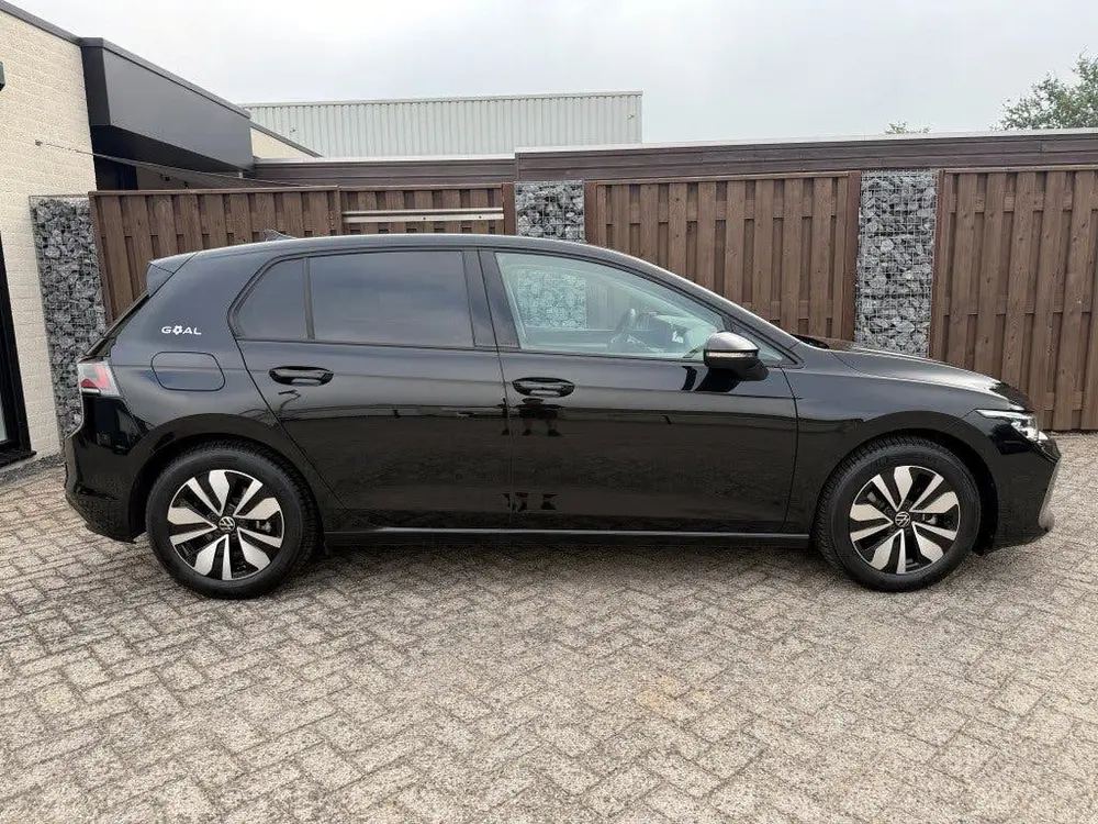 Volkswagen Golf 1.5 eTSI Life Edition GOAL IQ LIGHT BTW uit 2025, foto 3