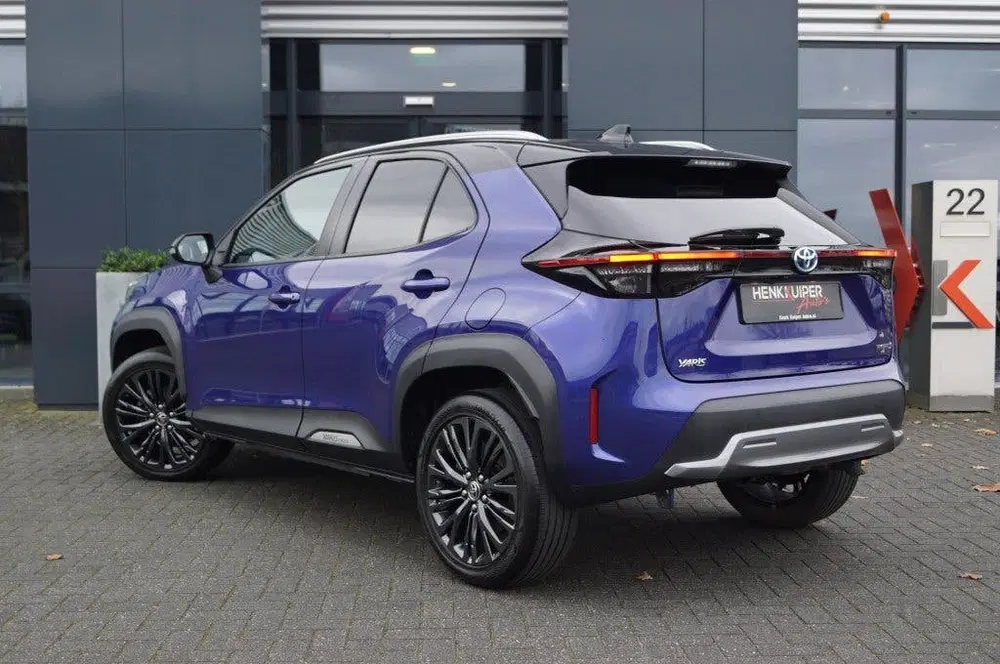 Toyota Yaris Cross 1.5 Hybrid Adventure uit 2022, foto 2