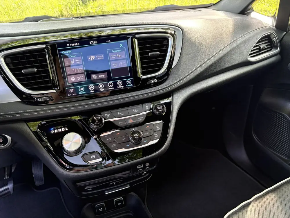 Chrysler Pacifica 3.6 V6 Hybrid LIMITED S (bj 2020) uit 2020, foto 16