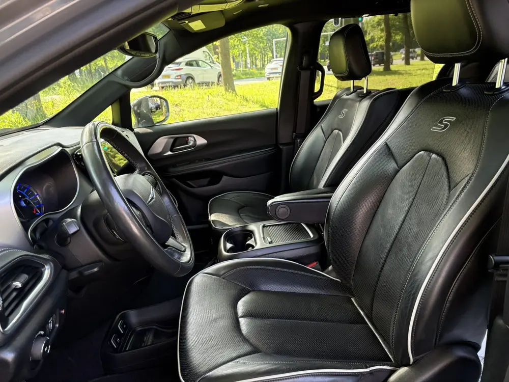 Chrysler Pacifica 3.6 V6 Hybrid LIMITED S (bj 2020) uit 2020, foto 9