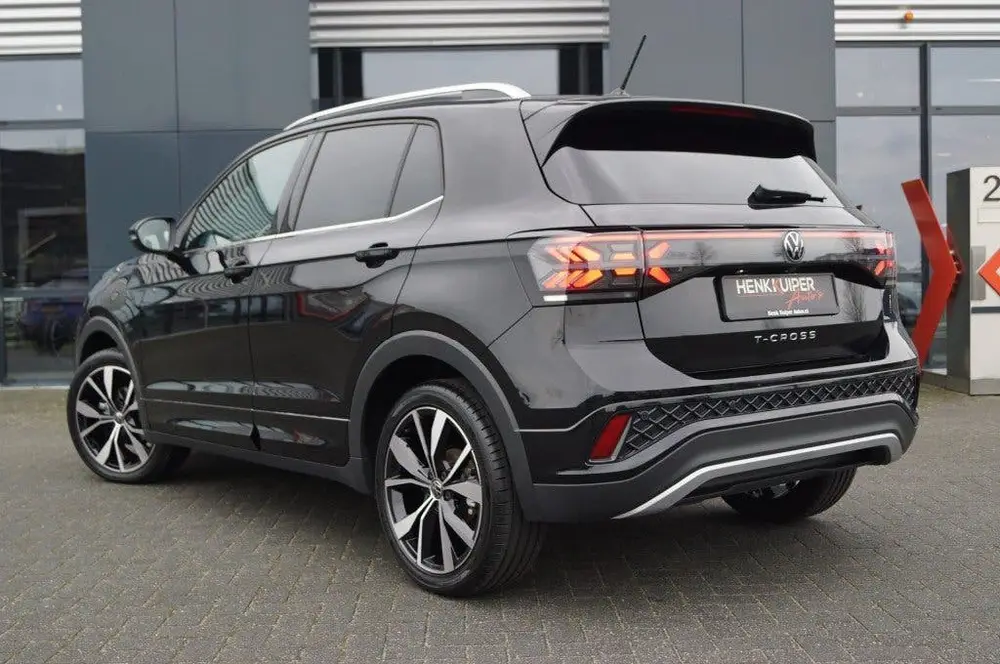 Volkswagen T-Cross 1.5 TSI DSG R-Line 150 pk / Navi/ Camera uit 2024, foto 2